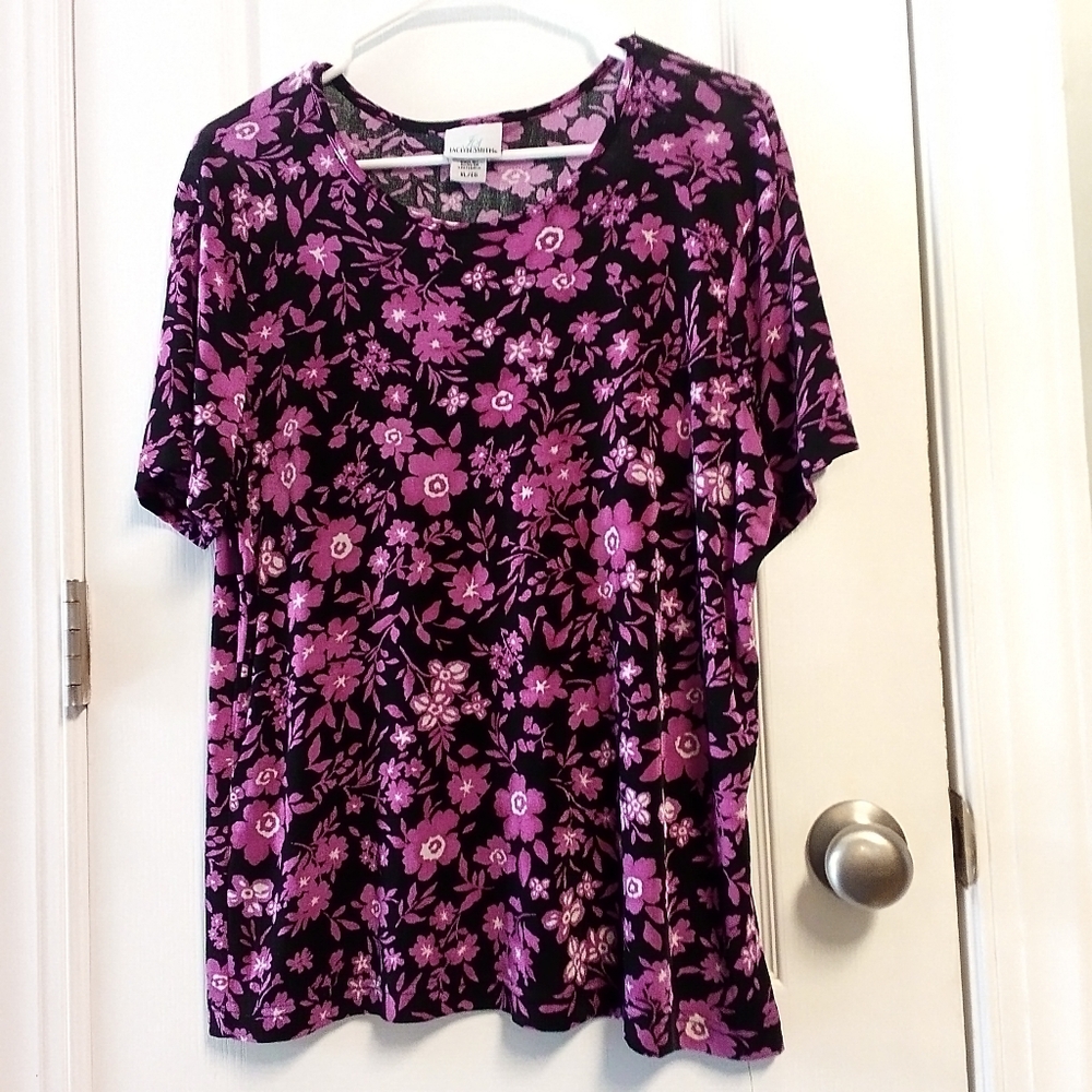 Jaclyn Smith Floral Print XL Women's Top Purple Black Stretch Dressy To Casual